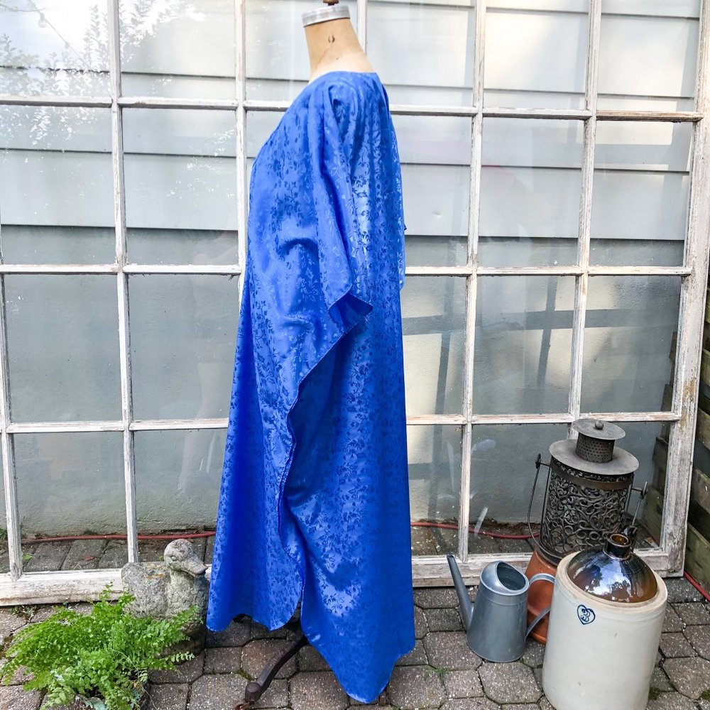 SOLD Vintage 80s Blue Embroidered Kaftan Mumu Maxi - Picture 6 of 7